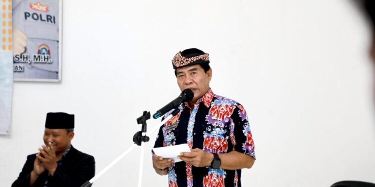 Gubernur Kaltara Buka Rapat Tahunan Pedagang Asongan