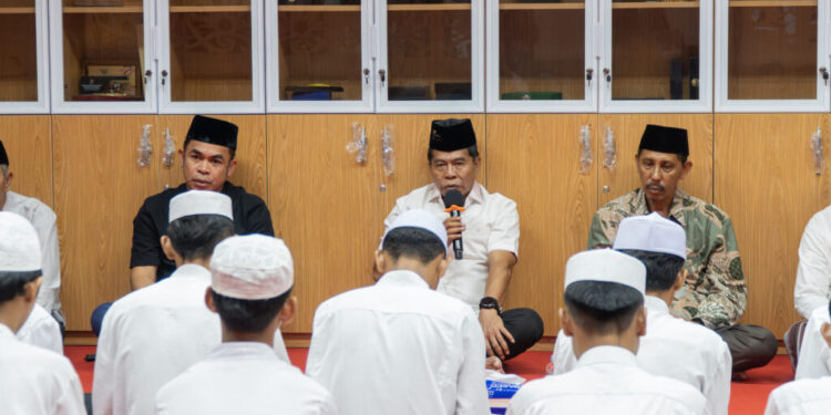 Gubernur Beri Motivasi ASN agar Meningkatkan Kinerja