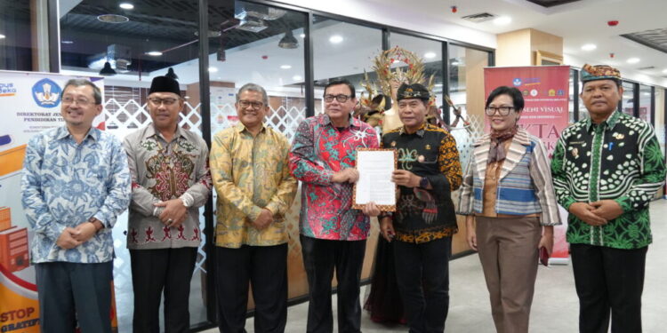 UBT Resmi Miliki Fakultas Kedokteran, Pemprov Kaltara Siapkan Beasiswa untuk 50 Orang