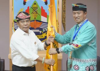 Gubernur Lepas Kontingen Kaltara Menuju Utsawa Dharma Gita Nasional XV Tahun 2024