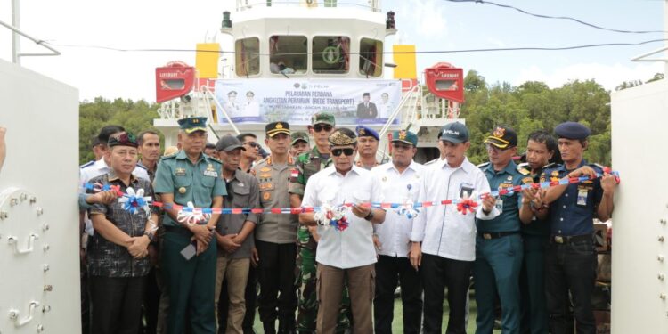 Gubernur Zainal Resmikan Pelayaran Perdana KM. Gandha Nusantara 05, Pacu Pertumbuhan Ekonomi Daerah